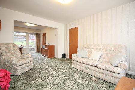 3 bedroom Detached house for sale in Farmway, Braunstone Town, LE3