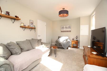 4 bedroom Detached house for sale in Fieldway, Earl Shilton, LE9