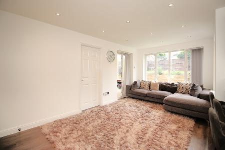 5 bedroom Detached house for sale in Forest House Lane, Leicester Forest East, LE3