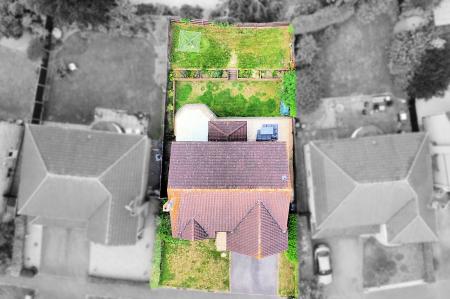 5 bedroom Detached house for sale in Forest House Lane, Leicester Forest East, LE3