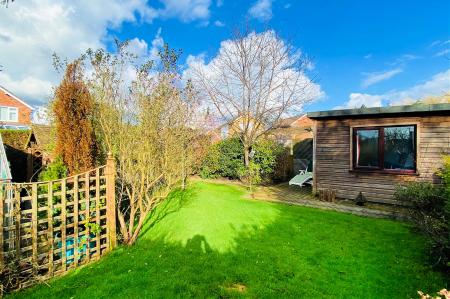 3 bedroom Detached house for sale in Glenfield Frith Drive, Glenfield, LE3