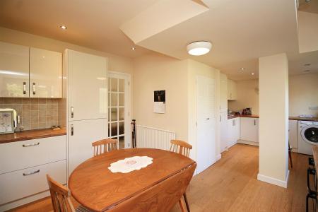 3 bedroom Detached house for sale in Glenfield Frith Drive, Glenfield, LE3