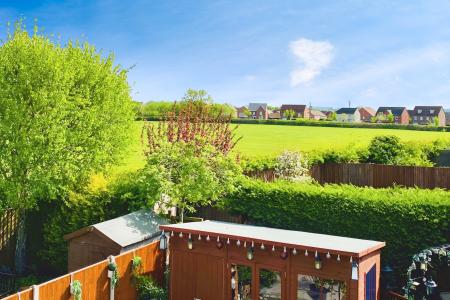 3 bedroom Detached house for sale in Guinevere Way, Leicester Forest East, LE3