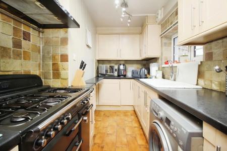 3 bedroom Semi-detached house for sale in Hallam Crescent East, Braunstone, LE3