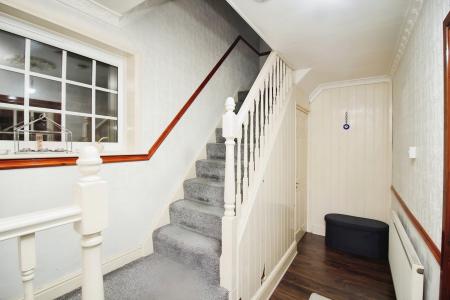 3 bedroom Semi-detached house for sale in Hallam Crescent East, Braunstone, LE3