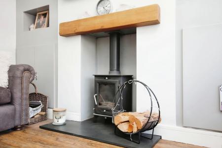 3 bedroom Semi-detached house for sale in Hardie Crescent, Leicester, LE3