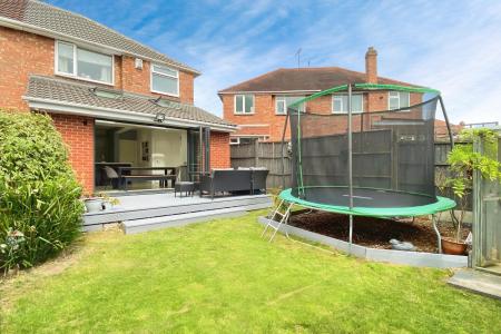 3 bedroom Semi-detached house for sale in Hardie Crescent, Leicester, LE3