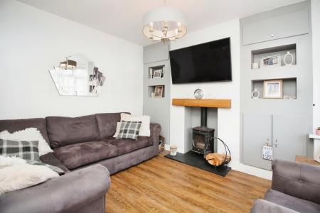 3 bedroom Semi-detached house for sale in Hardie Crescent, Leicester, LE3