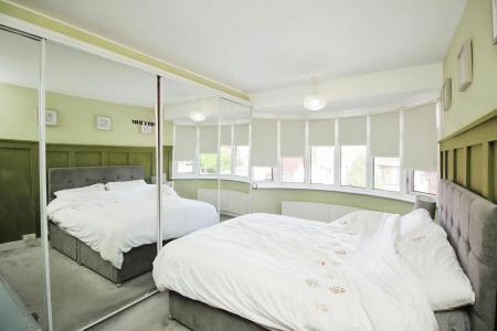 3 bedroom Semi-detached house for sale in Hardie Crescent, Leicester, LE3