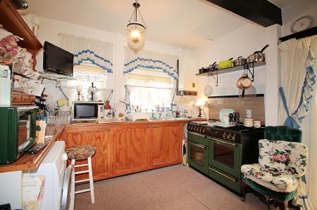 2 bedroom Semi-detached house for sale in Hinckley Road, Leicester Forest East, LE3