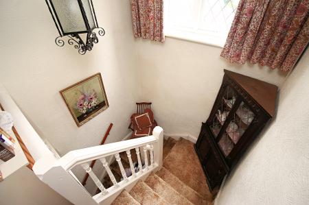 2 bedroom Semi-detached house for sale in Hinckley Road, Leicester Forest East, LE3