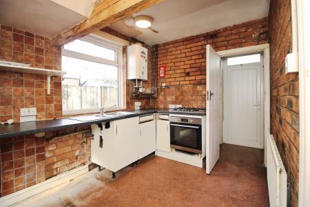 3 bedroom Semi-detached house for sale in Hinckley Road, Leicester Forest East, LE3