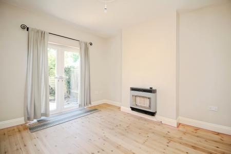 3 bedroom Semi-detached house for sale in Holmfield Avenue West, Leicester Forest East, LE3