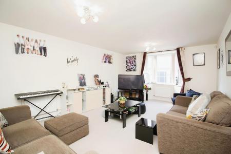 4 bedroom Detached house for sale in Isla Drive, Lubbesthorpe, LE19