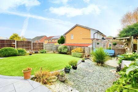 4 bedroom Detached house for sale in Jewsbury Way, Thorpe Astley, LE3