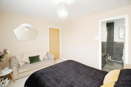 4 bedroom Detached house for sale in Jewsbury Way, Thorpe Astley, LE3