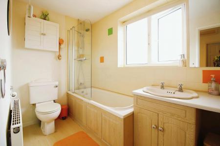 3 bedroom Detached house for sale in King Richards Hill, Earl Shilton, LE9