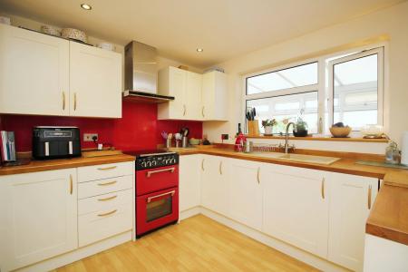 3 bedroom Detached house for sale in King Richards Hill, Earl Shilton, LE9