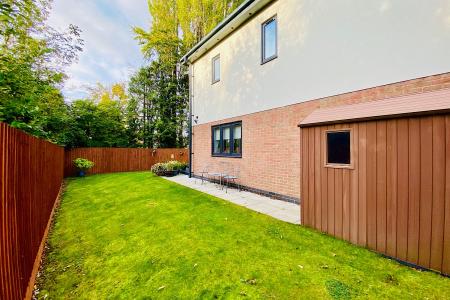 2 bedroom Detached house for sale in Coach House, Kingfisher Apartments, Kirby Muxloe