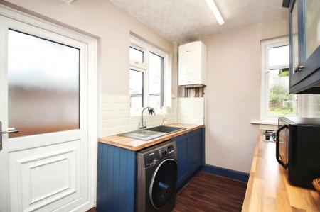 3 bedroom Semi-detached house for sale in Kings Walk, Leicester Forest East, LE3