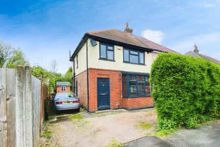 3 bedroom Semi-detached house for sale in Kings Walk, Leicester Forest East, LE3