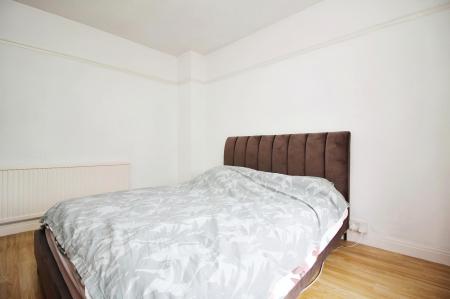 3 bedroom Semi-detached house for sale in Kings Walk, Leicester Forest East, LE3