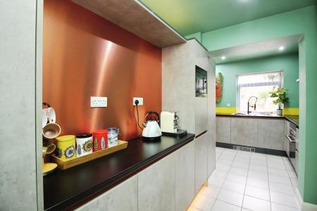 4 bedroom Detached house for sale in Kingsway, Braunstone Town, LE3