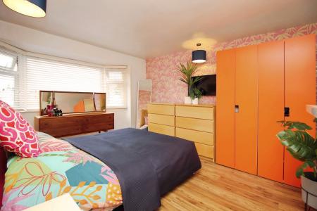 4 bedroom Detached house for sale in Kingsway, Braunstone Town, LE3