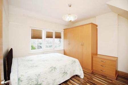 4 bedroom Semi-detached house for sale in Kingswood Avenue, Western Park, Leicester, LE3