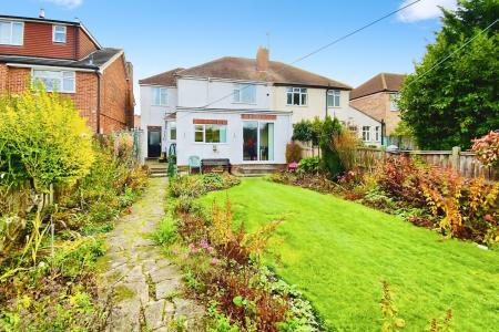 4 bedroom Semi-detached house for sale in Kirloe Avenue, Leicester Forest East, LE3