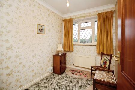 4 bedroom Detached house for sale in Ladysmith Road, Kirby Muxloe, LE9