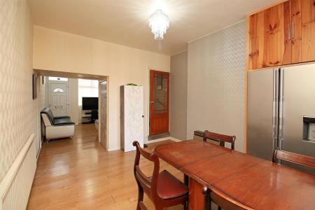 4 bedroom Terraced House for sale in Lancashire Street, Off Melton Road, Leicester, LE4