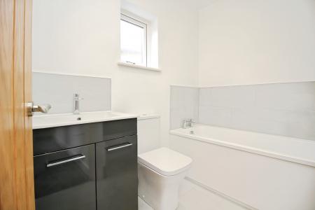 3 bedroom Detached bungalow for sale in Lawnwood Road, Groby, LE6