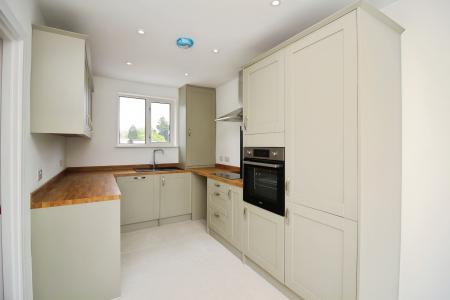 3 bedroom Detached bungalow for sale in Lawnwood Road, Groby, LE6