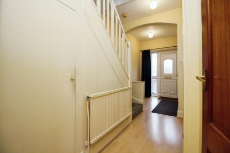 3 bedroom Semi-detached house for sale in Lea Close, Thurmaston, LE4