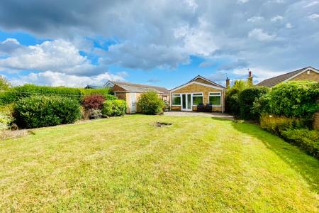 2 bedroom Detached bungalow for sale in Lowland Avenue, Leicester Forest East, LE3
