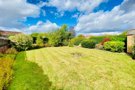2 bedroom Detached bungalow for sale in Lowland Avenue, Leicester Forest East, LE3