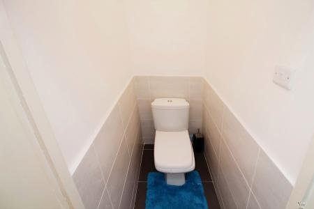 3 bedroom Detached house for sale in Lubbesthorpe Road, Braunstone Town, LE3