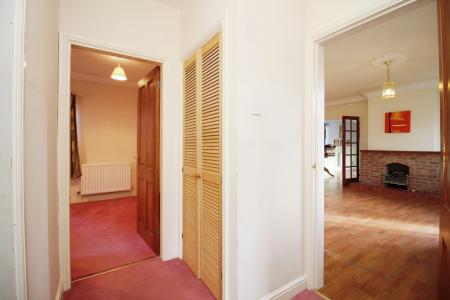 2 bedroom Detached bungalow for sale in Main Street, Kirby Muxloe, LE9