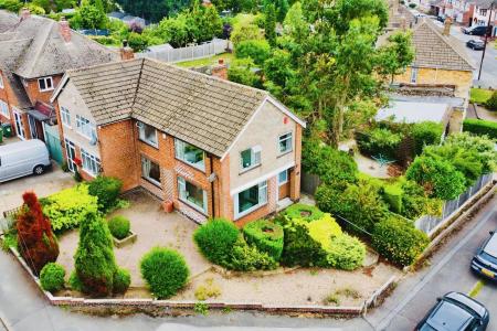 Mossdale Road, Braunstone Town, LE3