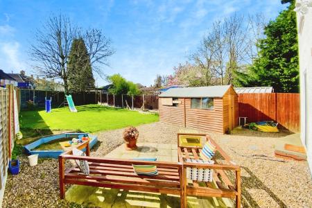 3 bedroom Semi-detached house for sale in Newfields Avenue, Braunstone, LE3