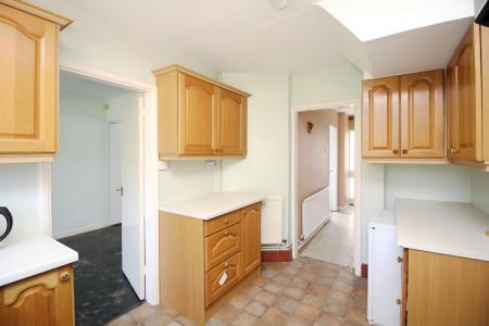 3 bedroom Detached house for sale in Oakcroft Avenue, Kirby Muxloe, LE9
