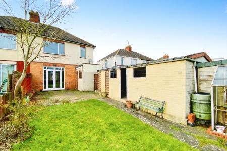 3 bedroom Semi-detached house for sale in Park Drive, Leicester Forest East, LE3