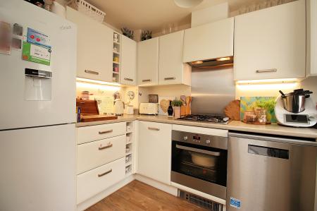 2 bedroom Semi-detached house for sale in Pickard Way, Leicester Forest East, LE3