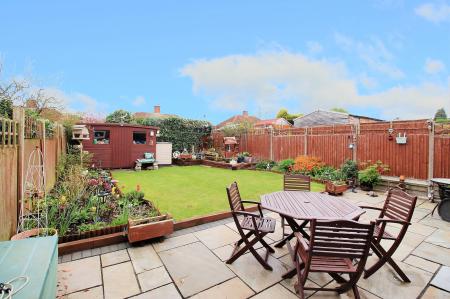 3 bedroom Semi-detached house for sale in Ratby Road, Groby, LE6