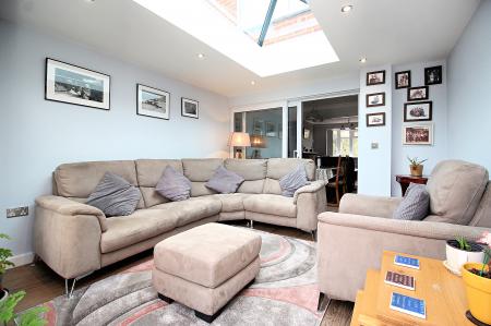 3 bedroom Semi-detached house for sale in Ratby Road, Groby, LE6