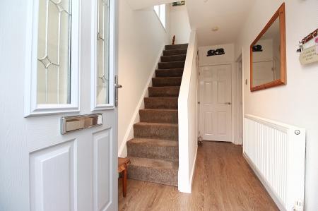 3 bedroom Semi-detached house for sale in Ratby Road, Groby, LE6