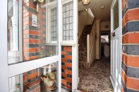 3 bedroom Semi-detached house for sale in Ravenhurst Road, Braunstone Town, LE3