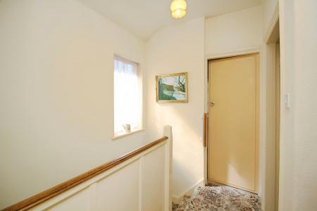 3 bedroom Semi-detached house for sale in Ravenhurst Road, Braunstone Town, LE3