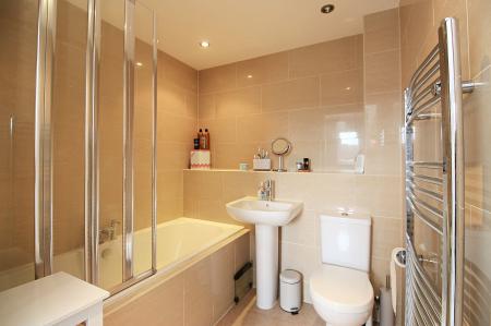 3 bedroom Semi-detached house for sale in Ryder Road, Kirby Frith, Leicester